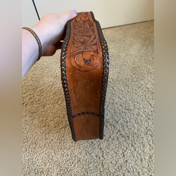 Handmade Vintage Genuine Leather Purse - Picture 8 of 9